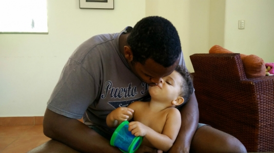 Daddy kisses are the best